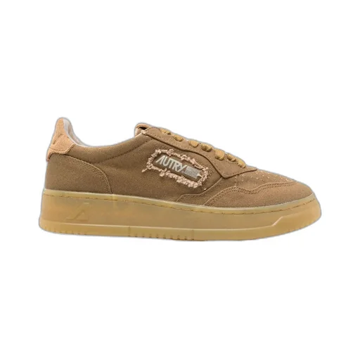 Medalist Casual Sneakers