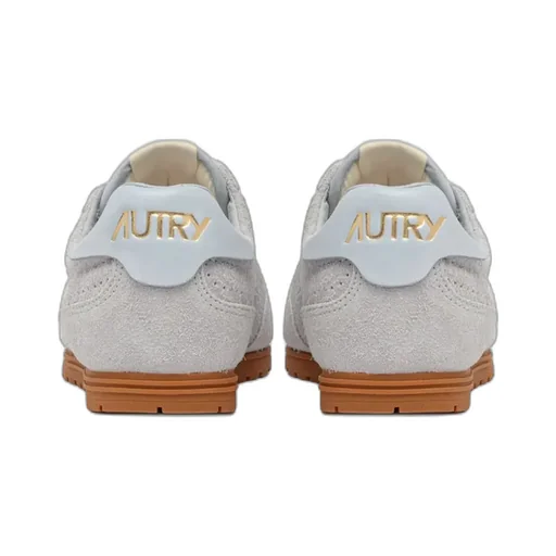 Windspin Lace-Up Sneakers