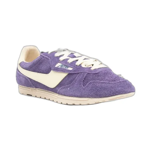 Windspin Lace-Up Sneakers