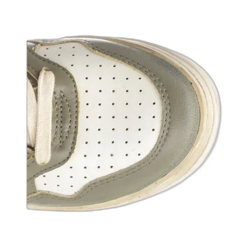 Medalist Low Vintage Sneakers