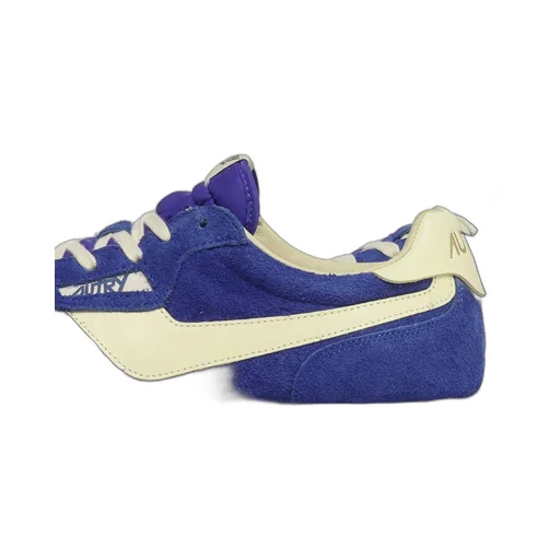 Windspin Lace-Up Sneakers