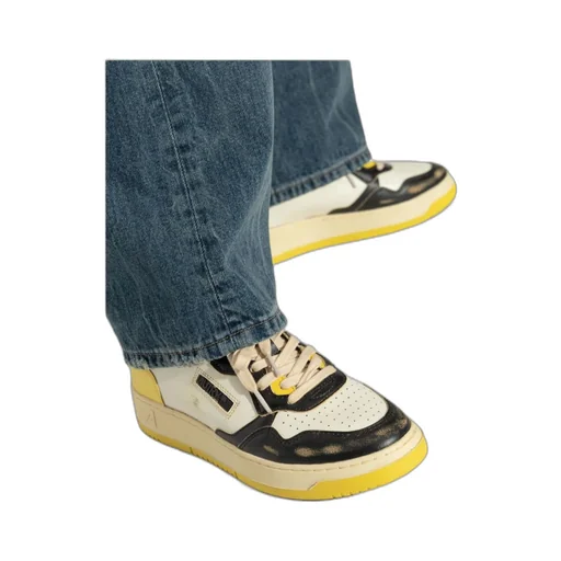 Medalist Trainers