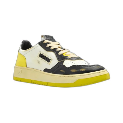 Medalist Trainers