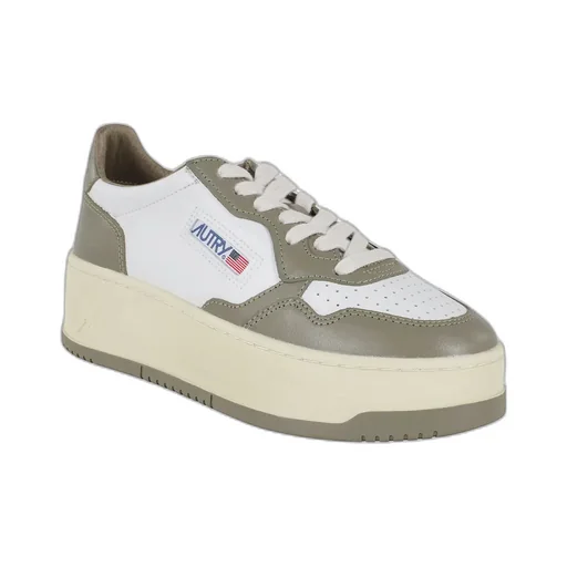 Medalist Platform Sneakers