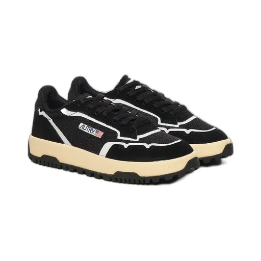 Wildpace Low Sneakers