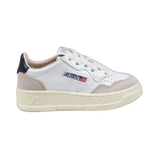 Medalist Low Sneakers