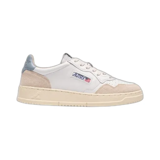 Medalist Low-Top Sneakers