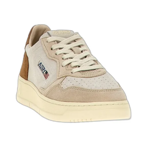 Medalist Low Sneakers
