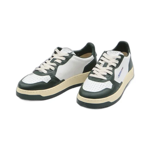 Medalist Low Bicolor Sneakers