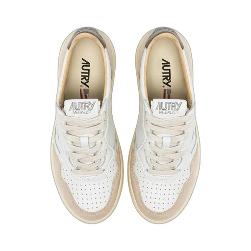 Medalist Low Sneakers