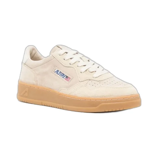 Medalist Low-Top Sneakers