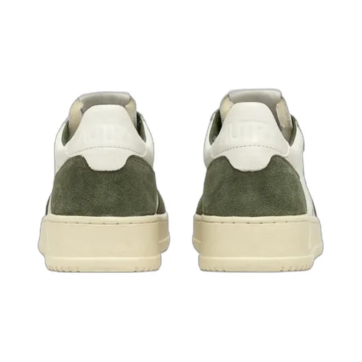 Medalist Low Sneakers