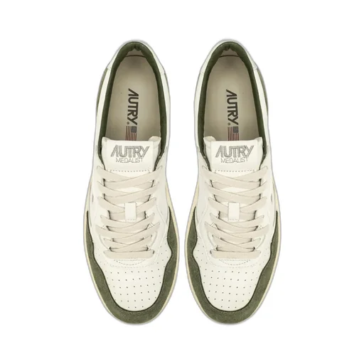 Medalist Low Sneakers