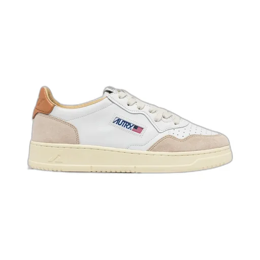 Medalist Low-Top Sneakers