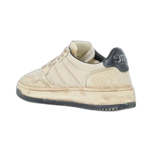 Super Vintage Lace-Up Sneakers