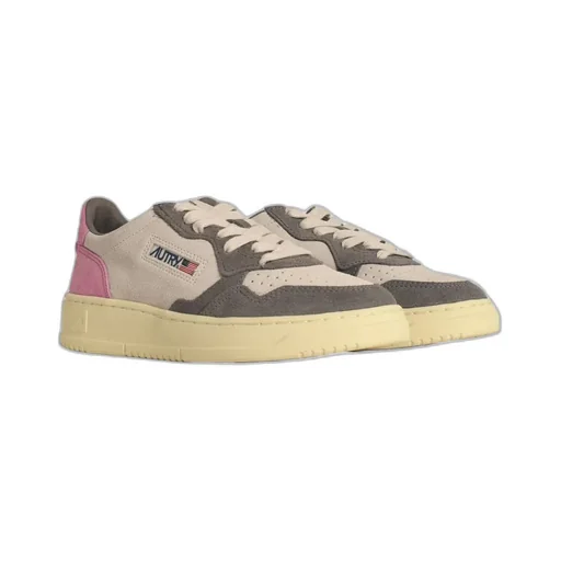 Medalist Sneakers