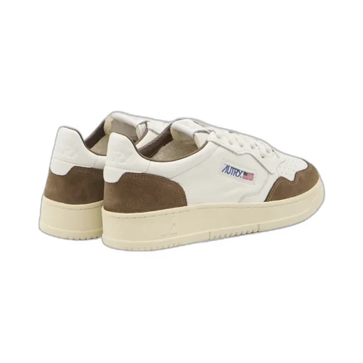 Medalist Low-Top Sneakers
