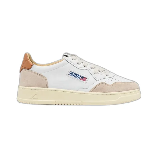 Medalist Low-Top Sneakers