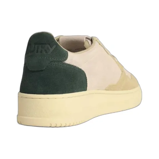 Medalist Low Sneakers