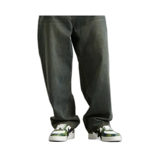 Round Toe Sneakers
