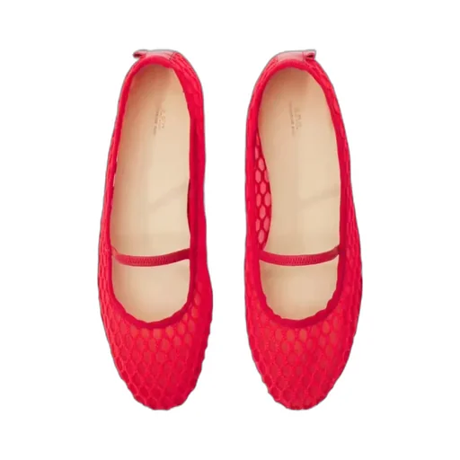 Swan Round Toe Ballerinas
