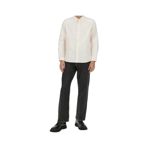 Buttoned Long-Sleeved Shirt