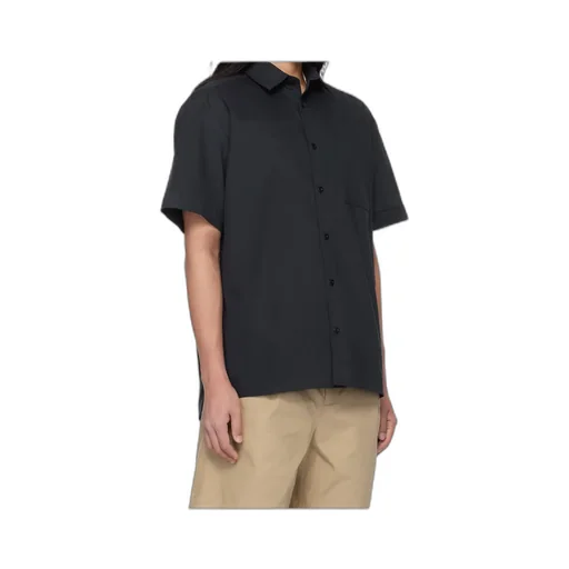 Short Sleeved Buttoned Shirt