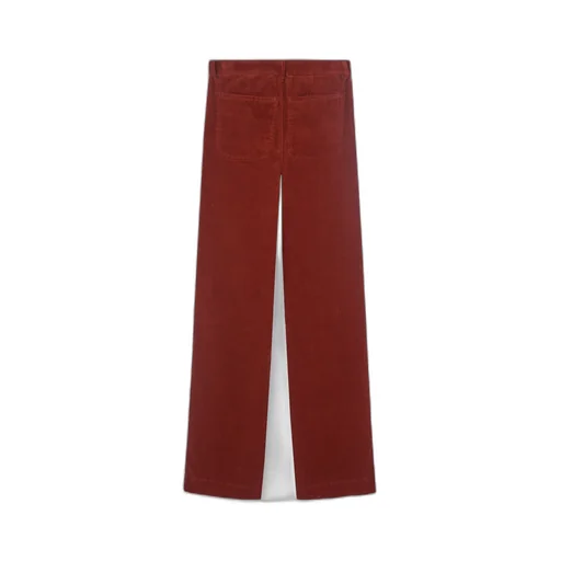 Belt-Loop Jeans