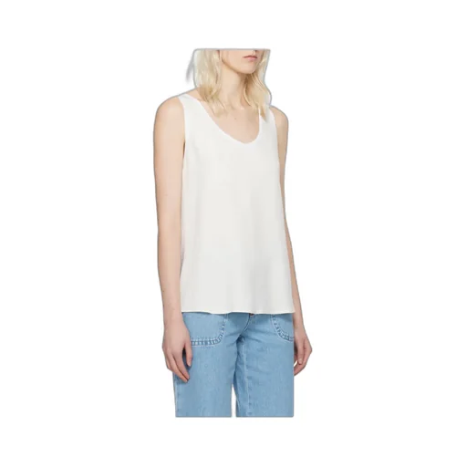 Lucy Sleeveless Top
