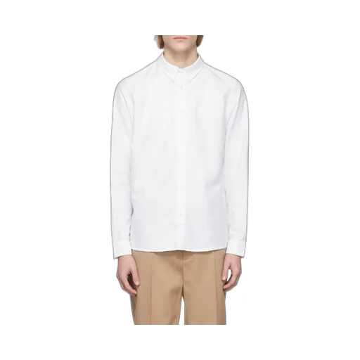 Buttoned Long-Sleeved Shirt