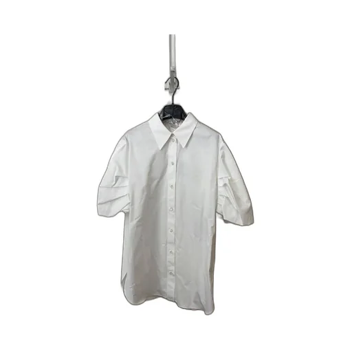 Short Sleeved Buttoned Shirt