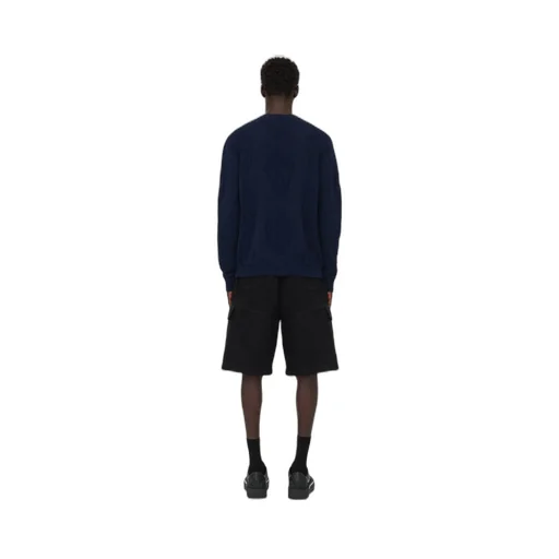 Round-Neck Long-Sleeved Sweater