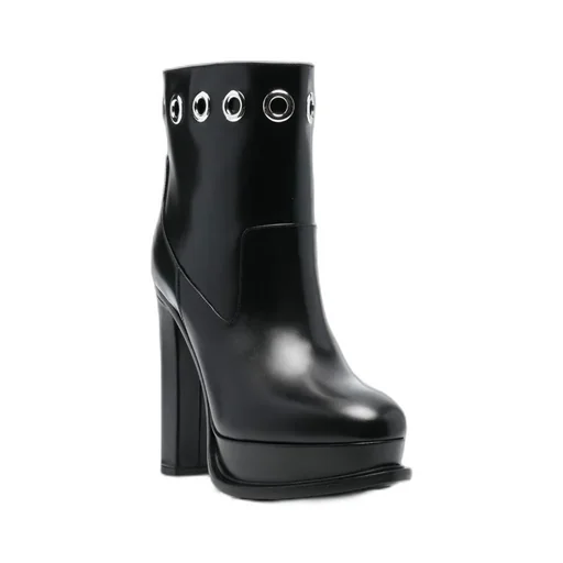 Eyelet Detailed Platform Boots