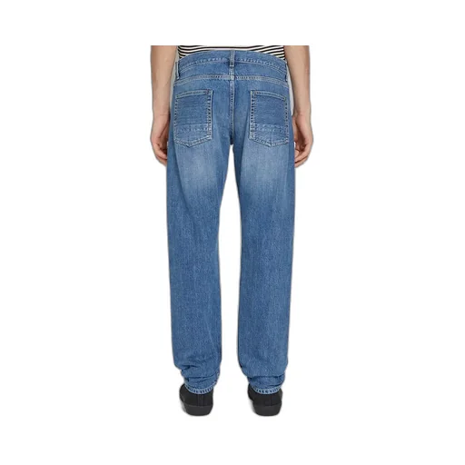 Logo Imitation Jeans