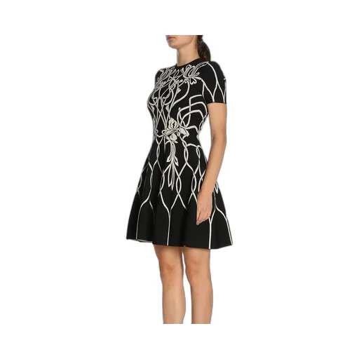 Round-Collar Short-Sleeve Dress