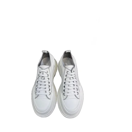 Lo-Top Sneakers
