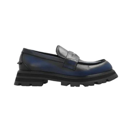 Ridged Swirl-Design Leather Loafers