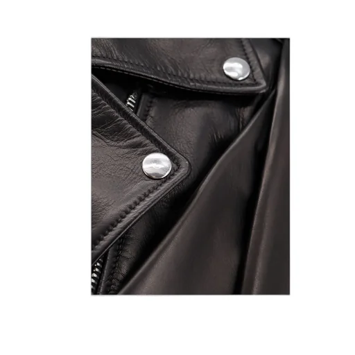 Short Sleeved Zipped Jacket