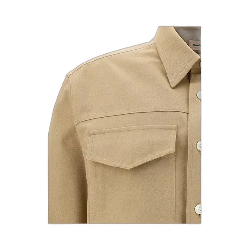 Pocket Detailed Buttoned Shirt