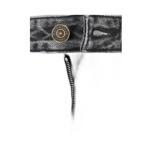 Medium Fit Jeans