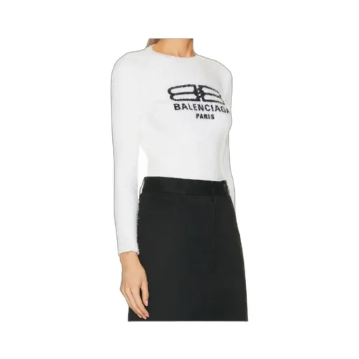 Round Neck Sweater