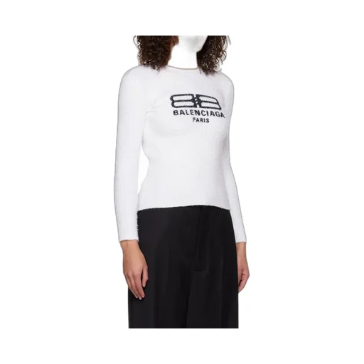 Round Neck Sweater