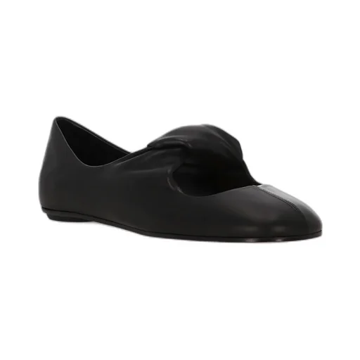 Twist-Detailed Round-Toe Ballet Flats