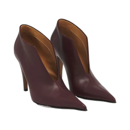 Pointed-Toe Heeled Pumps