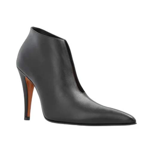 Pointed-Toe Heeled Pumps