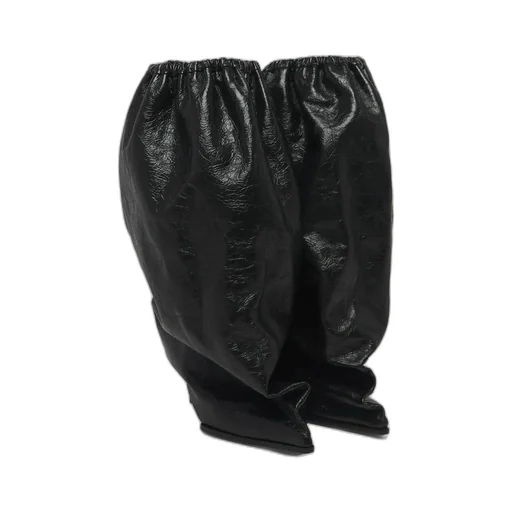Pointed-Toe Boots