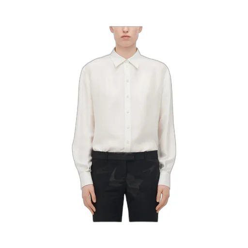 Long Sleeved Buttoned Shirt