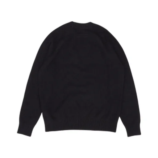 Long-Sleeved Crew Neck Sweater