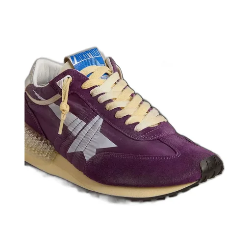 Marathon Sneakers