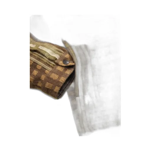 Long-Sleeved Shirt